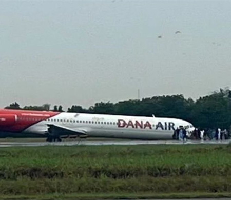 Nijerya'da yolcu uçağı pistten çıktı