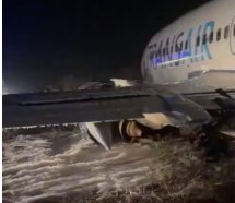 Senegal'de yolcu uçağı pistten çıktı!