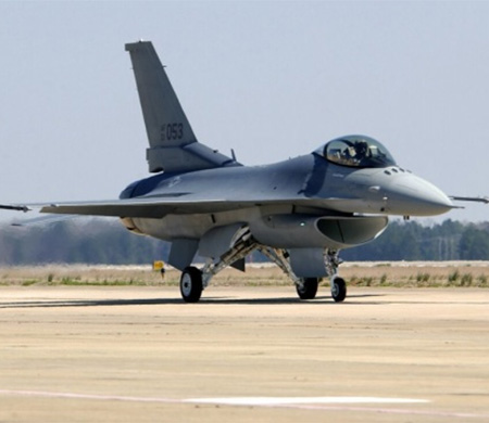 Lockheed Martin'ten Ukrayna için F-16 çağrısı