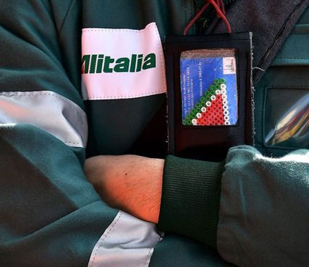 Alitalia çalışanları tepkili; Greve çıktılar