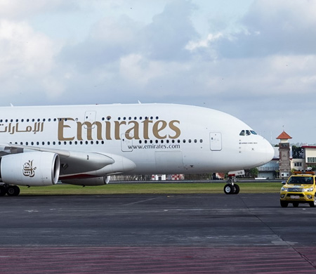 Emirates'ten tamamen A380'e geçiş kararı