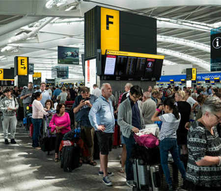 İngiltere havalimanlarındaki kaosa çare arıyor