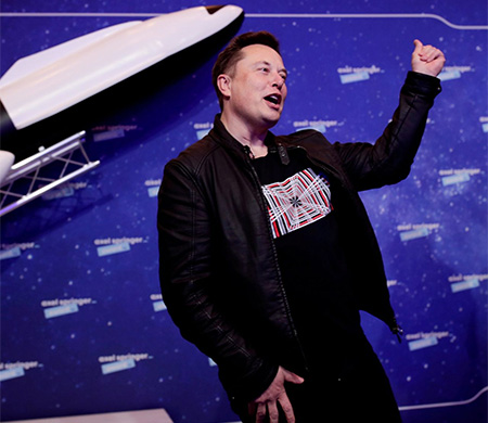 Elon Musk özel uçağındaki taciz iddiasını reddetti