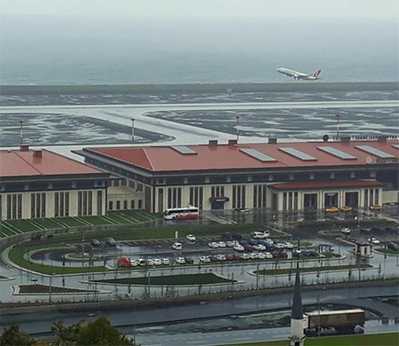 Rize-Artvin Havalimanı ilk 3 ayda 239 bin yolcuya hizmet verdi