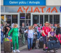 Türkiye'ye Rus Turist Akışı Yüzde 40 Azaldı!