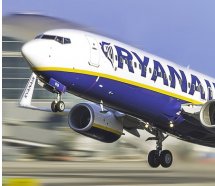Havada Omicron krizi; Ryanair seferlerinin 3'te 1'ini iptal etti