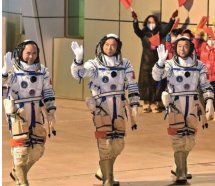 Çinli taykonotların uzay macerası başladı