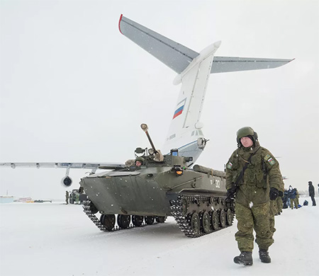 Rus güçlerini taşıyan 14 uçak Rusya'ya döndü