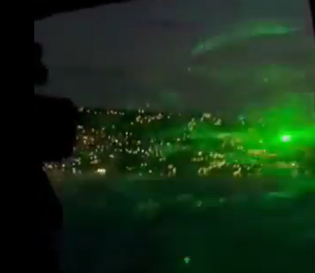 Yangın helikopterine lazer tuttular