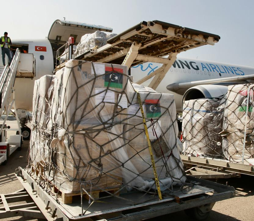 Libya'ya 70'ten fazla uçak yardım ulaştırdı