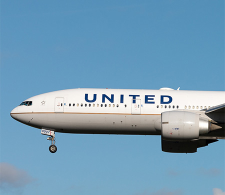 United uçağında kabin basıncı arızası